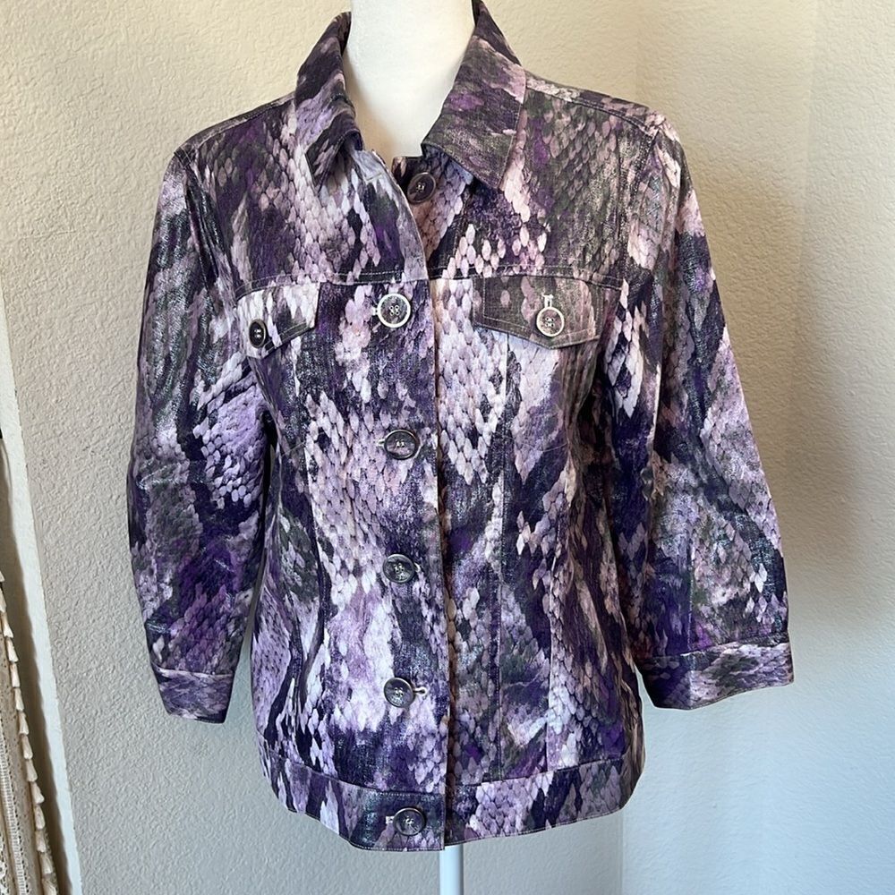 Chico's Women's Snakeskin Patterned Button Front … - image 3